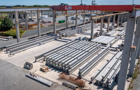 Stock de produits Charpente sur l'usine de Celles