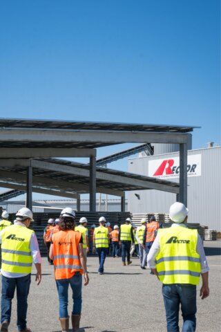 inauguration ombrières béton à Tournefeuille