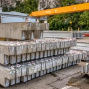 Stock de pannes pour charpentes, usine Rector