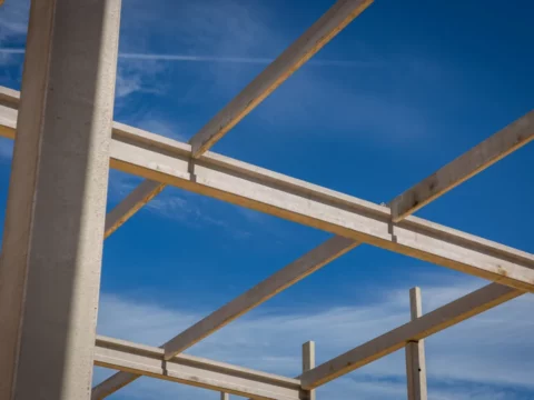 Pannes sur chantier réalisé par Rector Charpentes & Structures